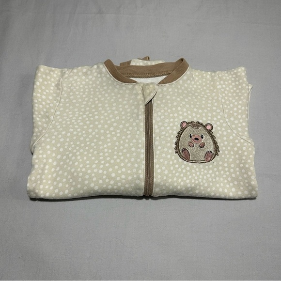 Tuffy - Cream and Brown Sleeper Onesie with Hedgehog Design - Picture 1 of 3